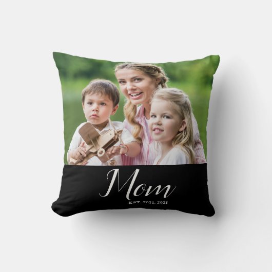 Mom Established Modern Script Photo クッション (正面)