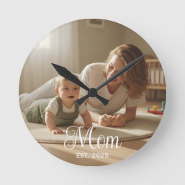 Mom Established Modern White Script Photo Clock ラウンド壁時計