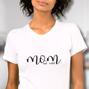 Mom Established Script 新米ママ Tシャツ