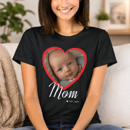 Mom Established Script 赤いハート 写真 ブラック Tシャツ