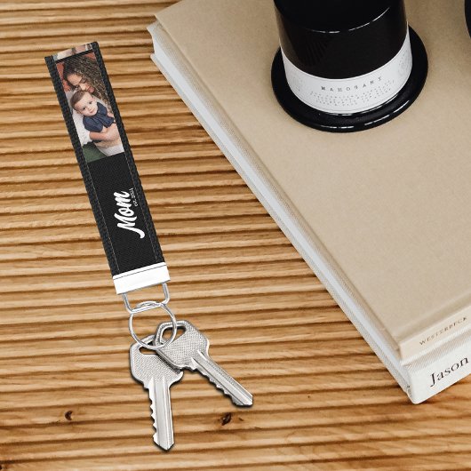 Mom Established Script Black Photo リストバンドキーホルダー