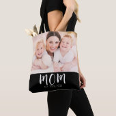 Mom Established Script Black Photo Tote Bag トートバッグ (クローズアップ)