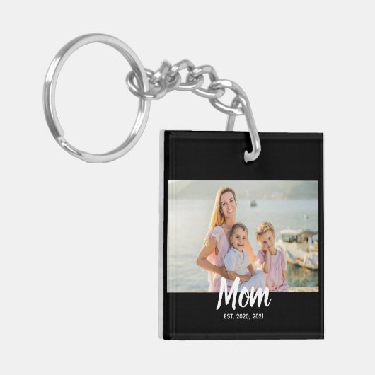 Mom Established Script Photo Custom Date キーホルダー (正面左)