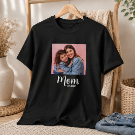 Mom Established Script Photo  Tシャツ