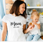 Mom Established Tシャツ