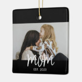 Mom Established White Script Photo セラミックオーナメント (左)
