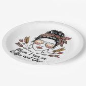 Mom I Run On Coffee And Chaos ペーパープレート (アングル)