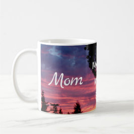 Mom is Mystery, Magic, Sass & Soul – インスピレーションあふれる コーヒーマグカップ