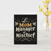 Mom Manager Of Mischief - Funny Wizard Mom  カード (黄色い花)