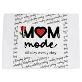 Mom Mode All Day Every Day Gift Bag ラージペーパーバッグ (正面)
