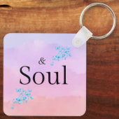 Mom Mystery, Magic, Sass & Soul Keychain Butterfly キーホルダー (裏面)