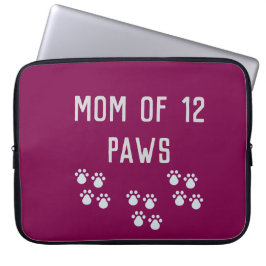 Mom of 12 paws ラップトップスリーブ