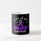 Mom of an epilepsy warrior epilepsy awareness コーヒーマグカップ (中央)