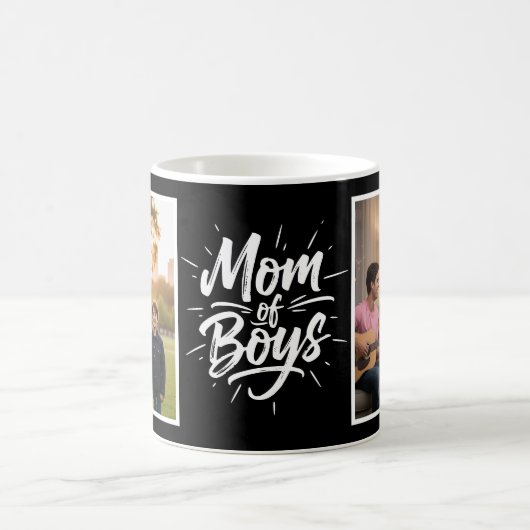Mom of Boys Brush Script Two Photo Black コーヒーマグカップ (中央)