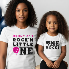 Mom of Rock'n Little One Guitar Pick 1st Birthday Tシャツ
