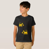 Mom Of The Birthday Boy Funny Excavator Truck B-da Tシャツ (正面フル)