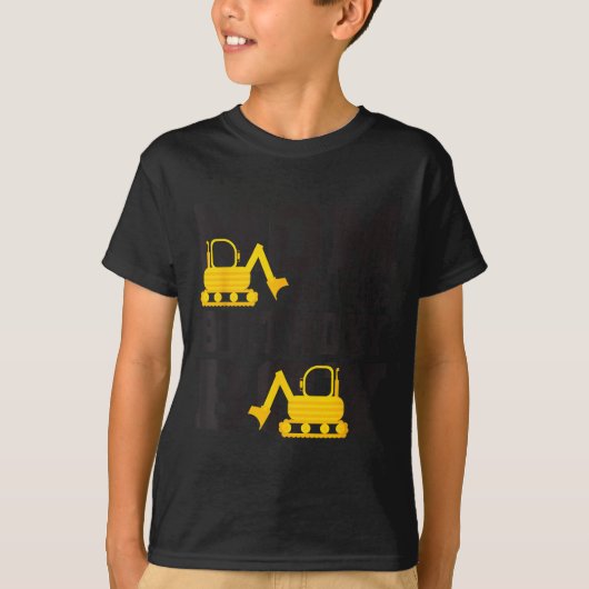 Mom Of The Birthday Boy Funny Excavator Truck B-da Tシャツ (正面)