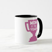 Mom of the Year Trophy Design マグカップ (正面右)