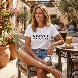 MOM Signature: オーダーメイドネームTシャツ Tシャツ