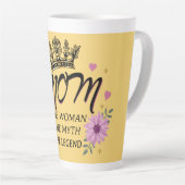 Mom The Woman The Myth The Legend カフェラテマグ (右アングル)