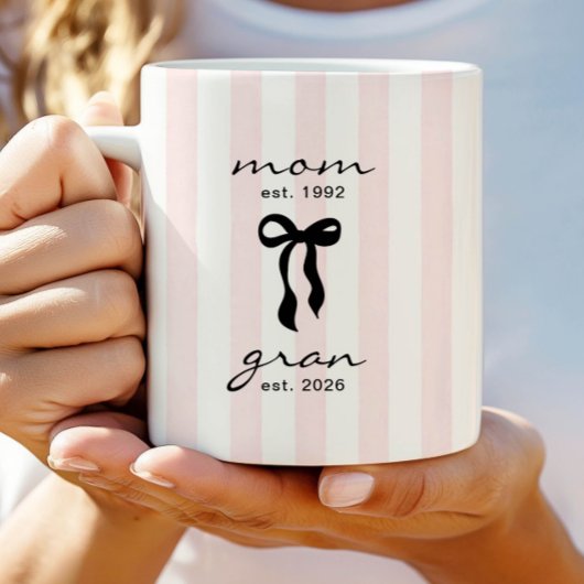 Mom to Gran Mug Pink Bow Stripes コーヒーマグカップ