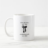 Mom to Nonna ボウ付きマグカップ コーヒーマグカップ (左)