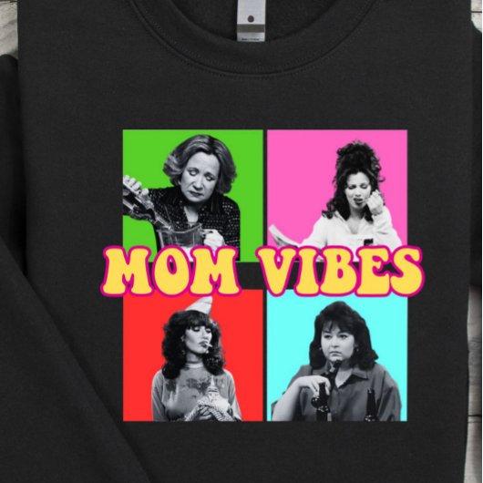 Mom Vibes スウェットシャツ