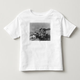 Mombassaケニヤの写真の通り場面 トドラーTシャツ