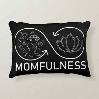 Momfulness ロータスインフィニティベビーケイオスラインアート アクセントクッション