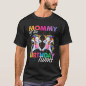 Mommyの誕生日ツインズボーイガールデブUnicorn T Tシャツ (正面)