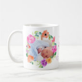 Mommy 2 Photo in Waterカラーフローラリース コーヒーマグカップ (左)
