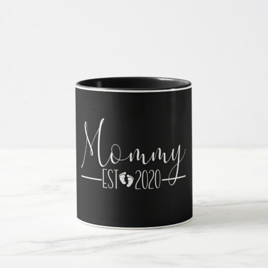 Mommy Established 2020 マグカップ (中央)