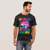 Mommy of the Birthday Shark birthday Tシャツ (正面フル)
