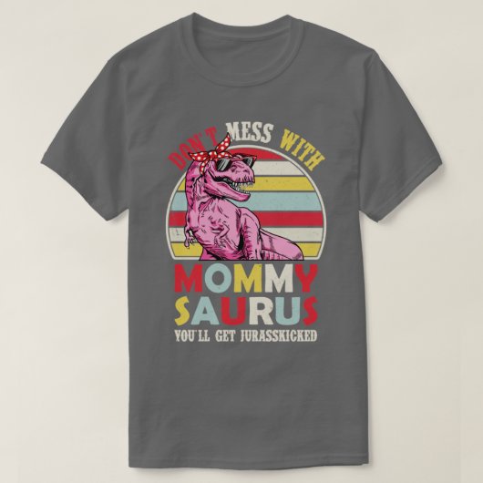 Mommy Saurus Mama Saurusシャツ恐竜Momシャツ Tシャツ (デザイン正面)