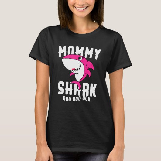 Mommy Shark母おもしろい日ファミリーマッチング Tシャツ (正面)