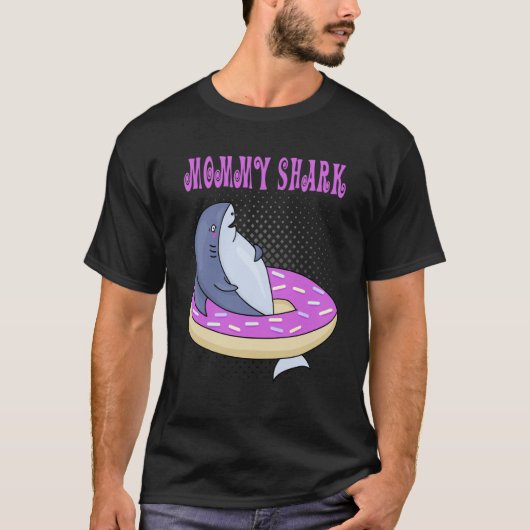 Mommy Swimming Shark Donut Cute Merch Tシャツ (正面)