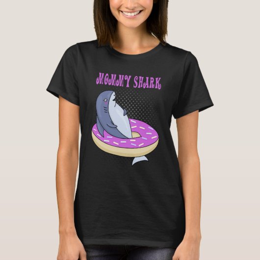 Mommy Swimming Shark Donut Cute Merch Tシャツ (正面)