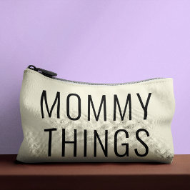 Mommy Things Essentialsブラックスクリプトニュートラル アクセサリーポーチ