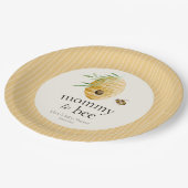 Mommy To Bee Striped Yellow Honey Bee Baby Shower  ペーパープレート (アングル)