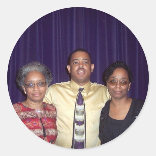 MOMS ラウンドシール (正面)