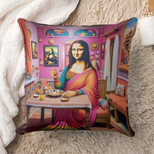 Mona eating Indian Foods クッション (ブランケット)