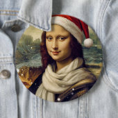Mona Lisa in a Santa Hat 缶バッジ (インサイチュ)