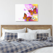 Monarch Butterflies on Purple Background キャンバスプリント (インサイチュ (寝室))