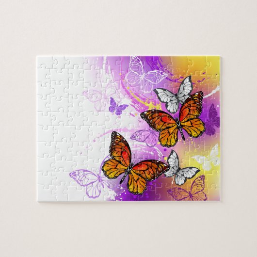 Monarch Butterflies on Purple Background ジグソーパズル (横)