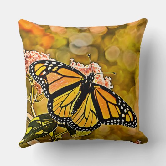 Monarch Butterfly Garden Art クッション (裏面)