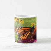 Monarch butterfly mug ©️dheller2026 コーヒーマグカップ (中央)