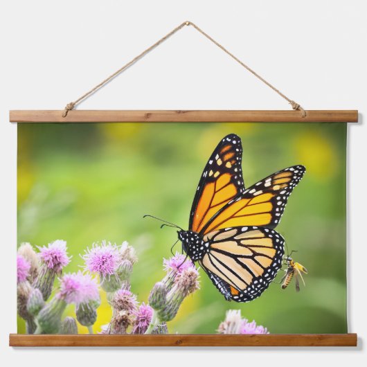 Monarch on Thistle Hanging Tapestry 吊り下げ型タペストリー (正面)