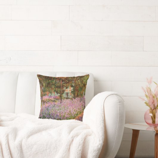 Monet - Irises in Monet's Garden クッション (ソファ)