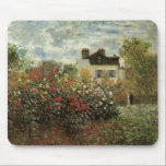 Monet's Garden at Argenteuil by Claude Monet マウスパッド<br><div class="desc">The Artist's Garden in Argenteuil (A Corner of the Garden with Dahlias) (1873) by Claude Monet is a vintage impressionism fine art floral nature painting. A country farm house is in the background. A couple in love is walking past a romantic spring season garden with blooming roses and other flowers....</div>