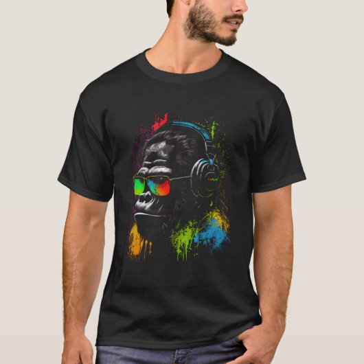 Monkey Dj With Headphones And Sunglasses Gorilla M Tシャツ (正面)